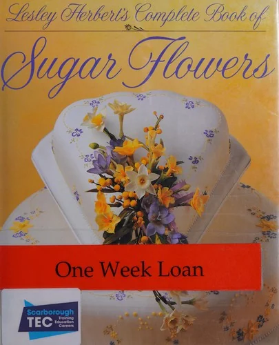 Lesley Herbert's Complete Book of Sugar Flowers