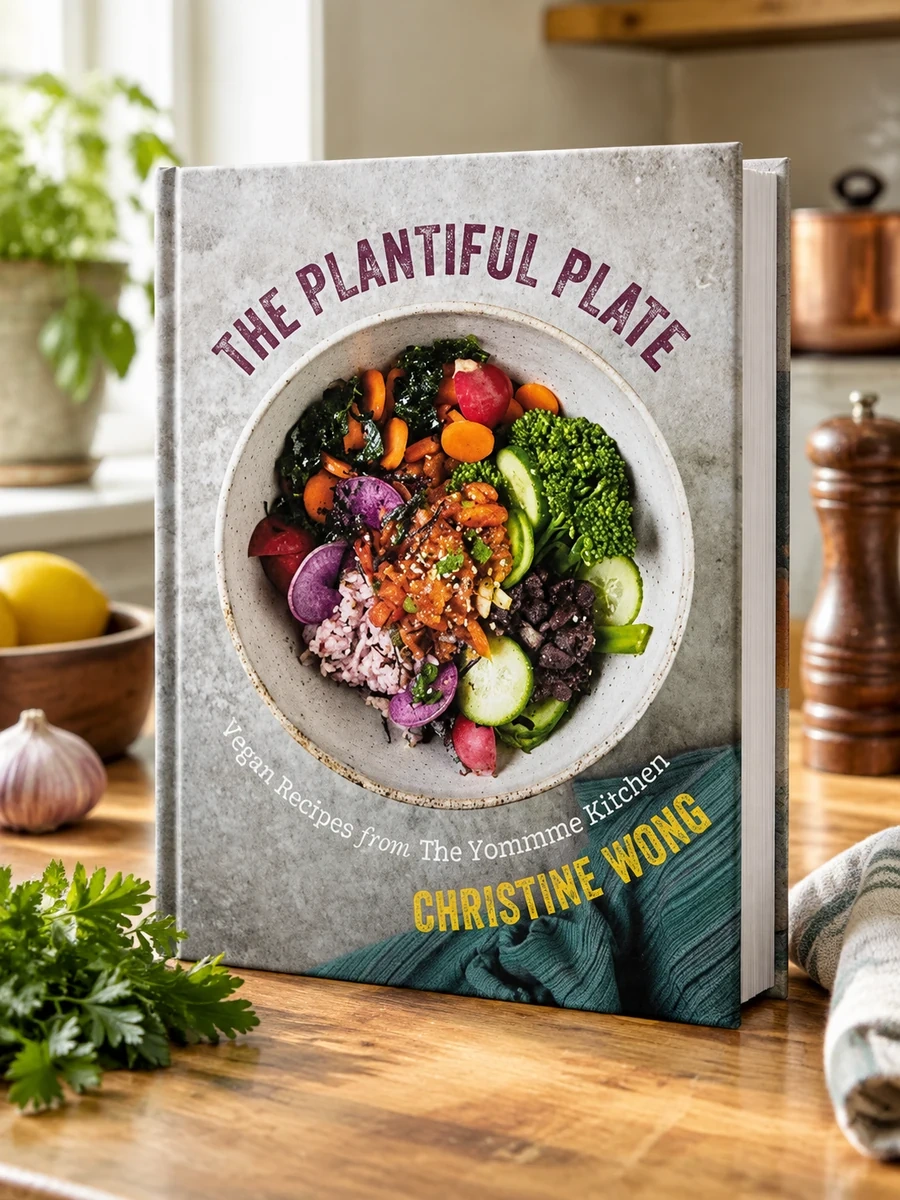 The Plantiful Plate: Vegan Recipes from the Yommme Kitchen
